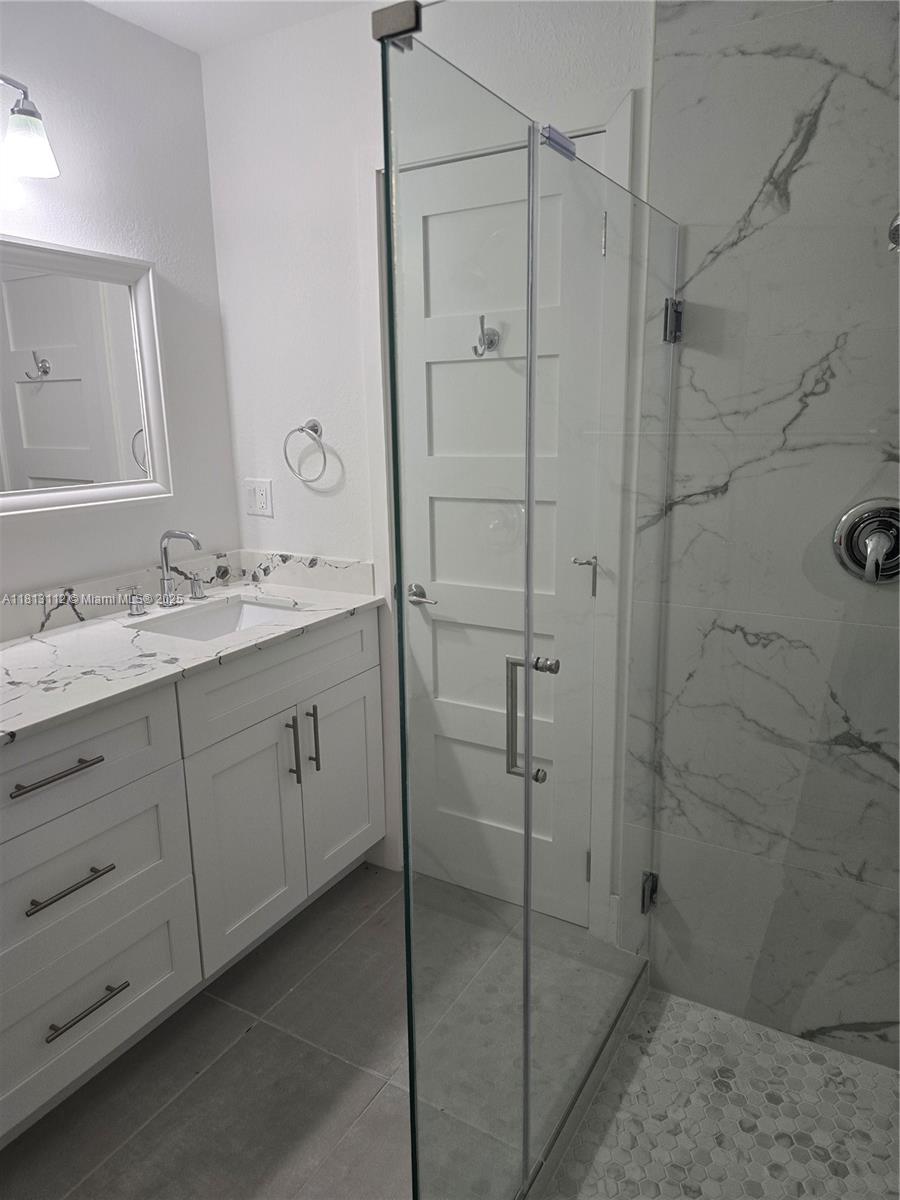PORT LABELLE UNIT 5 - Residential