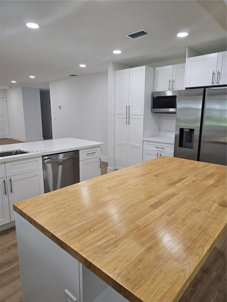 PORT LABELLE UNIT 5 - Residential