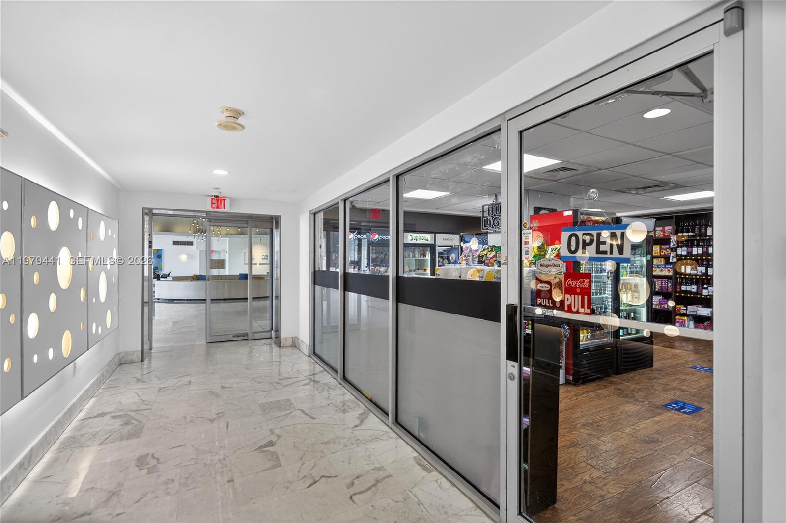 MIRADOR 1000 CONDO - Residential Lease