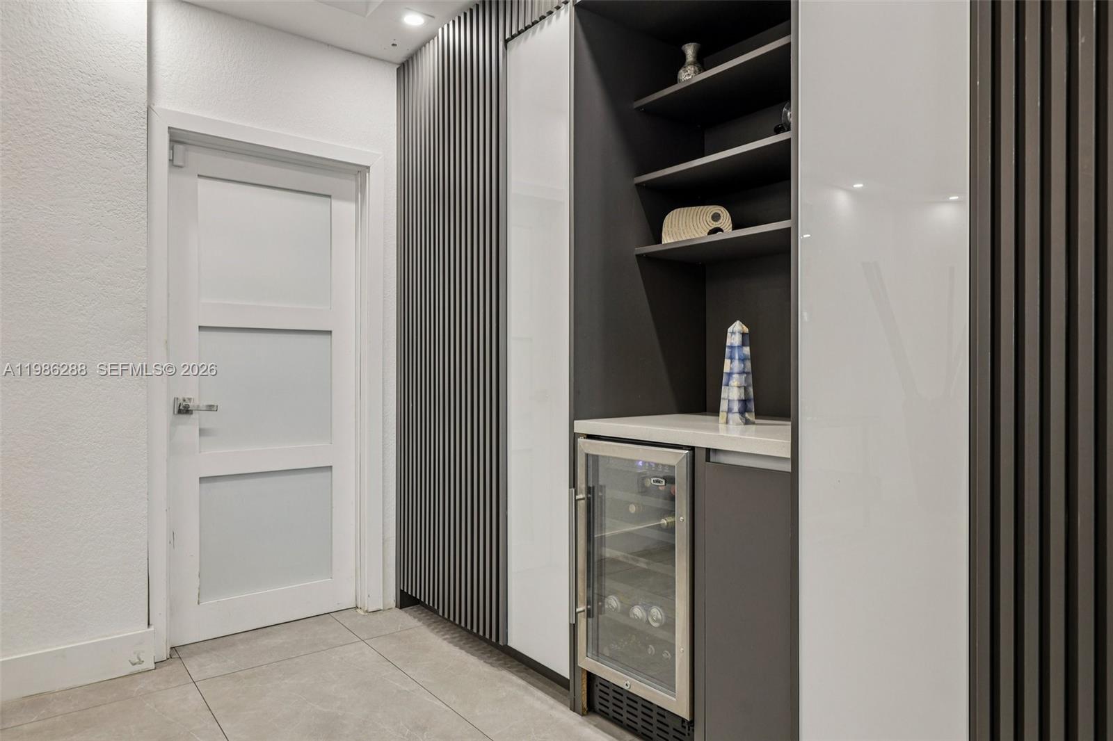 DORAL ISLES NORTH SEC ONE - Residential