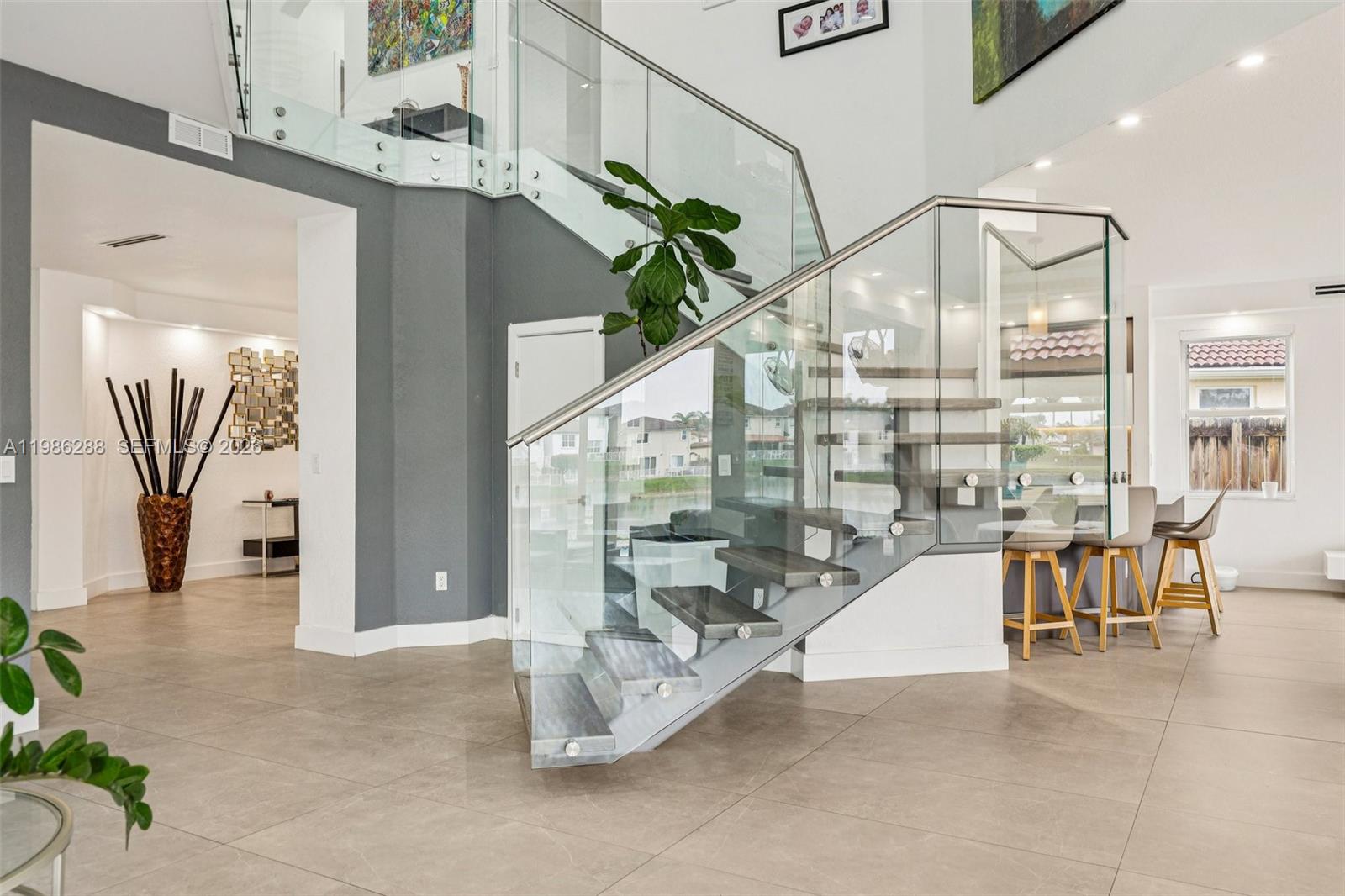 DORAL ISLES NORTH SEC ONE - Residential