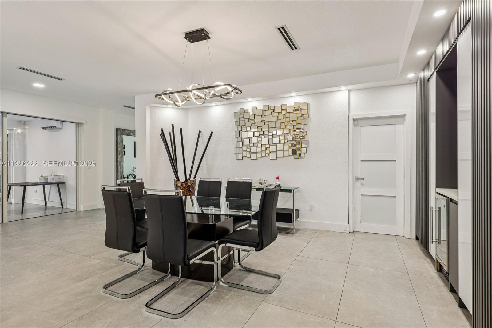 DORAL ISLES NORTH SEC ONE - Residential