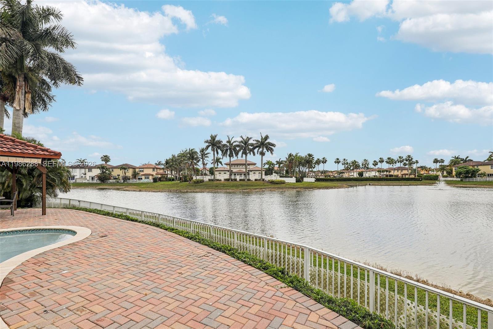 DORAL ISLES NORTH SEC ONE - Residential