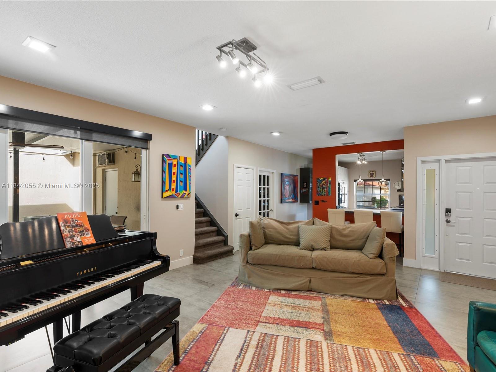 934 SW 179th Ave