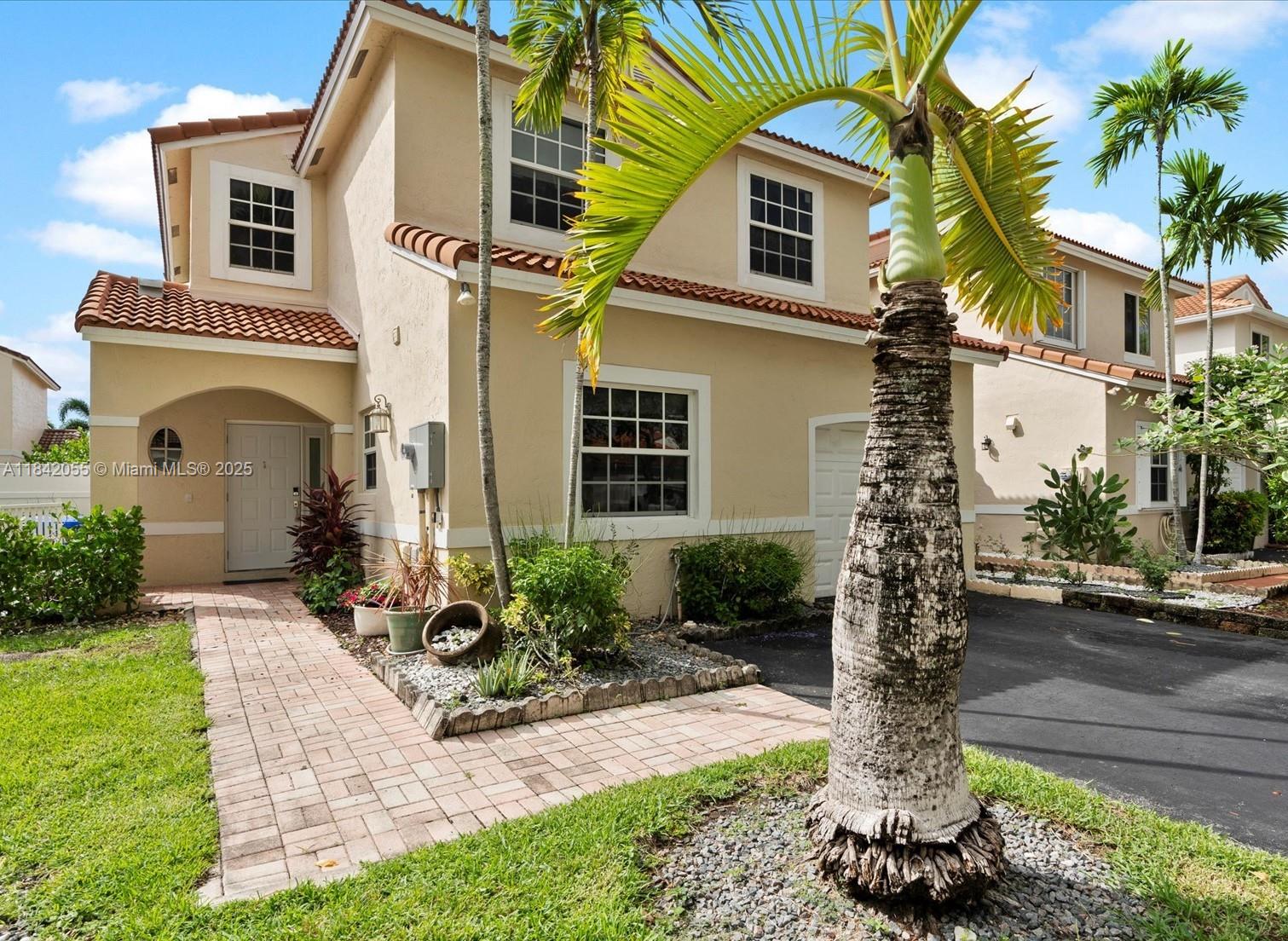 934 SW 179th Ave