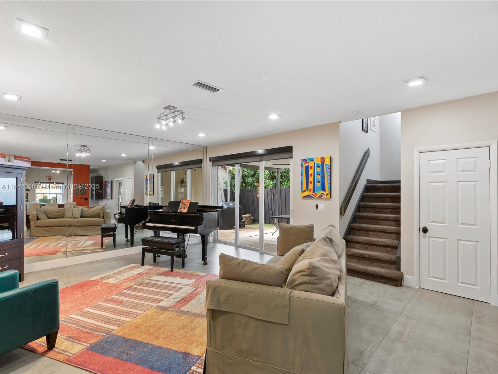934 SW 179th Ave