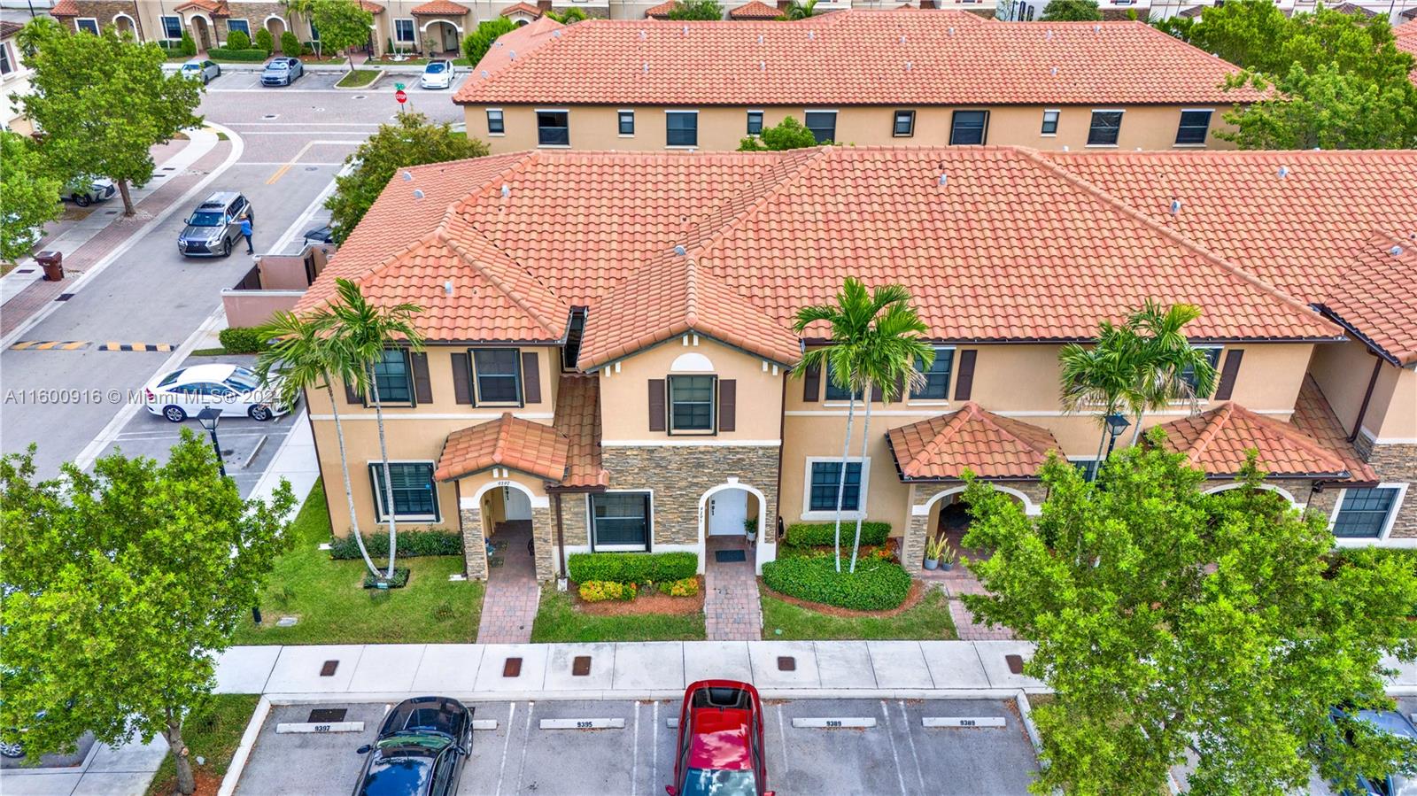 Beautiful updated new kitchen with wine cooler and no carpet in Unit! Modern light fixtures and much more! Experience this Gorgeous, Two-Story Townhome, Live in a Luxurious Community filled with amenities such as a Pool overlooking the Lake, a Child Playground Area, Basketball Courts, Soccer Fields, Club House, Billiards, a modern gym overlooking the Lake, 24-Hour Security, gated entrance, ample guest parking, & so much more! Low HOA, Location, Location, Location- Centrally located just minutes from I-75, Palmetto Expressway, Florida Turnpike, Publix, Aldi's, & more easily accessible. Open Kitchen with S/S Appliances.
