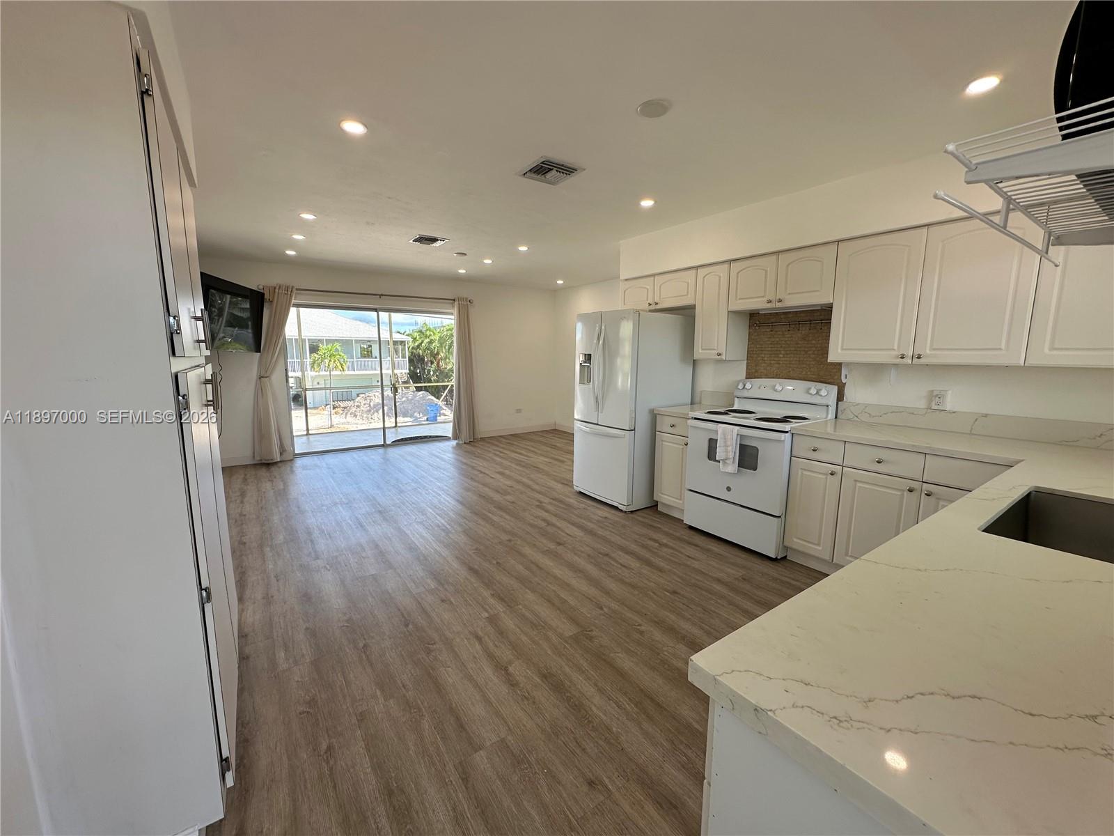 WHITE MARLIN BEACH SEC 2 - Residential