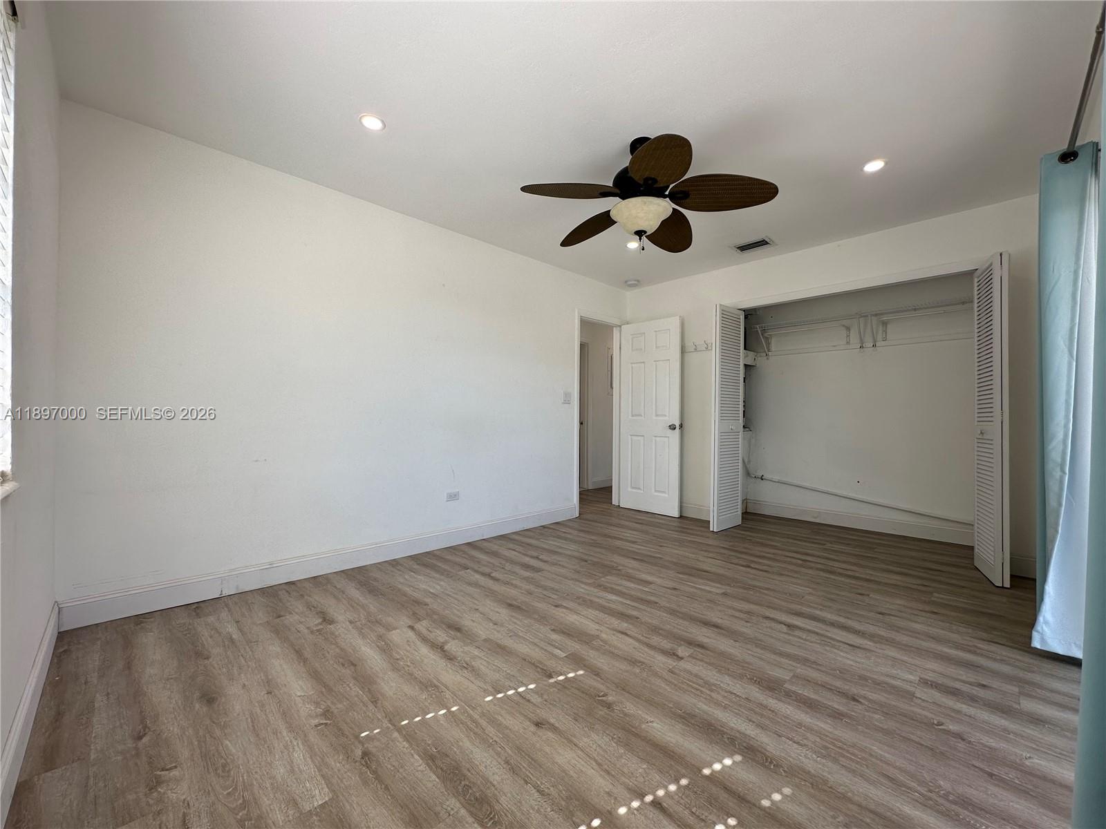 WHITE MARLIN BEACH SEC 2 - Residential