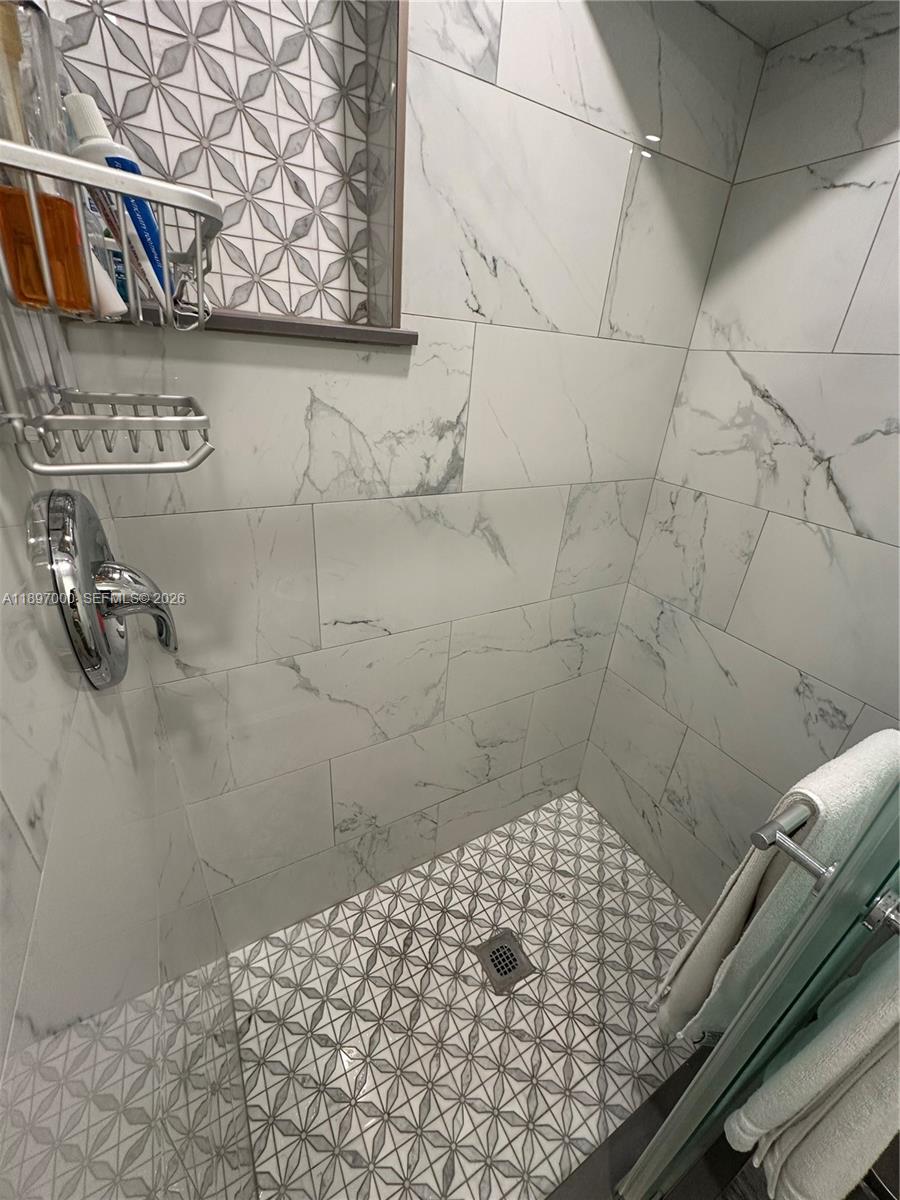 WHITE MARLIN BEACH SEC 2 - Residential