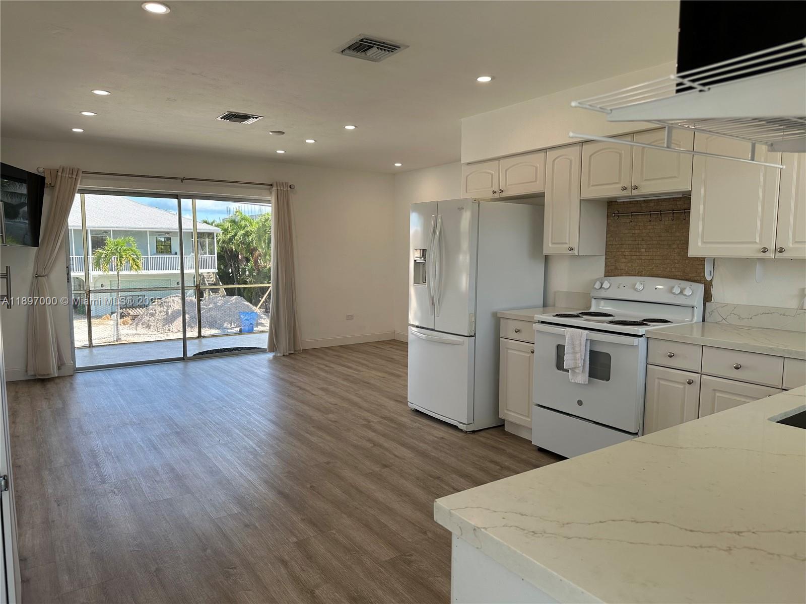 WHITE MARLIN BEACH SEC 2 - Residential