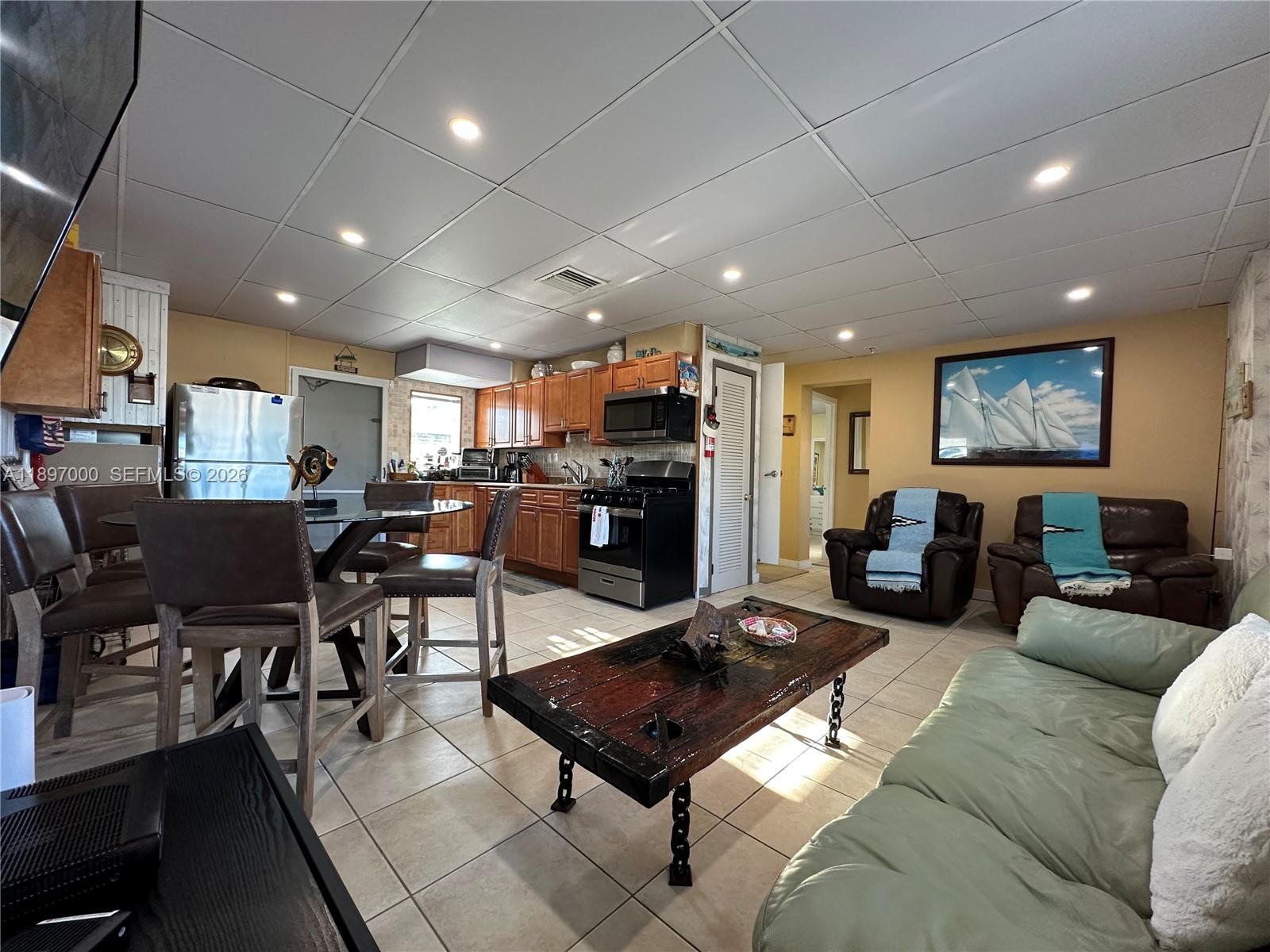 WHITE MARLIN BEACH SEC 2 - Residential