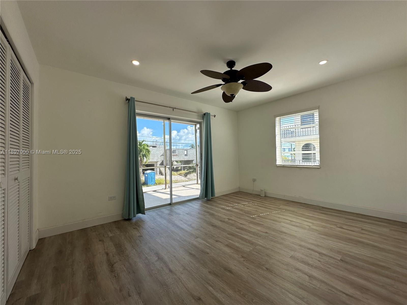 WHITE MARLIN BEACH SEC 2 - Residential