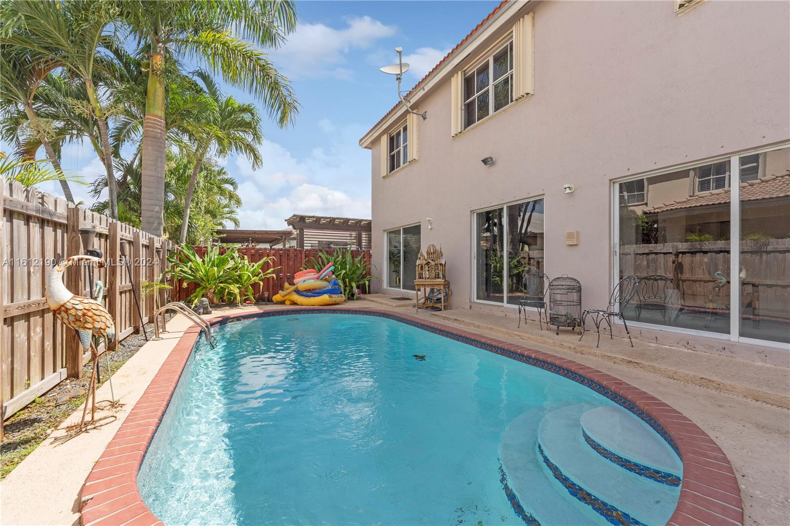 POINCIANA AT SUNSET LAKES - Residential
