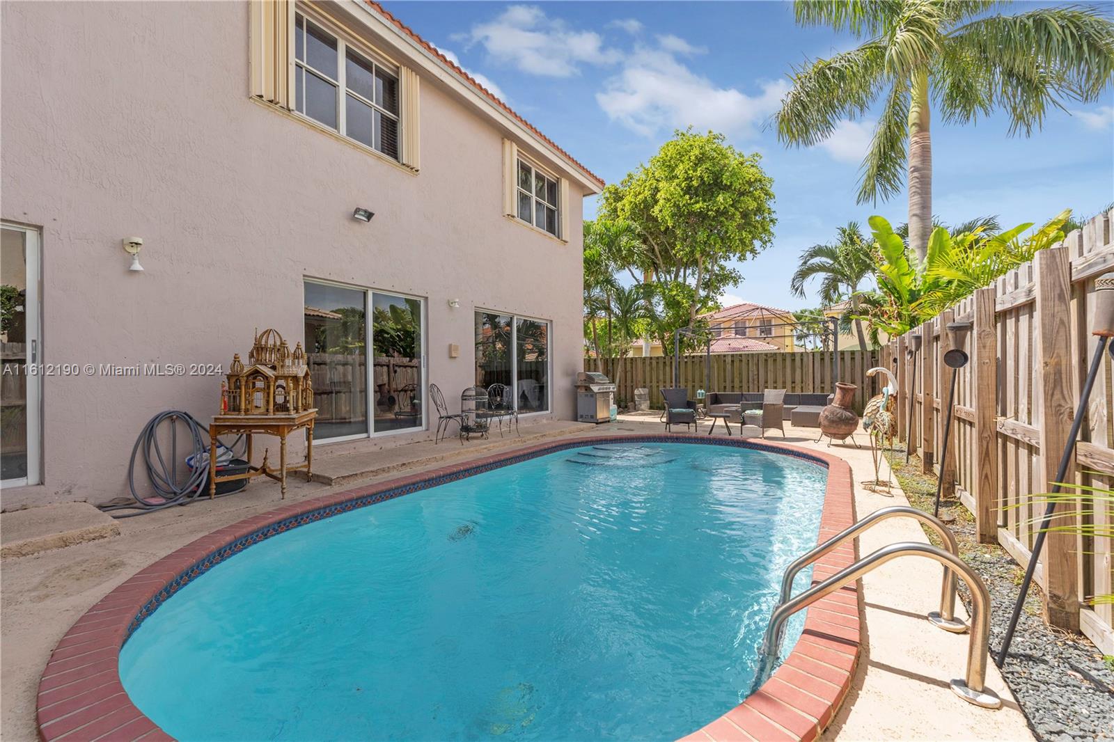 POINCIANA AT SUNSET LAKES - Residential