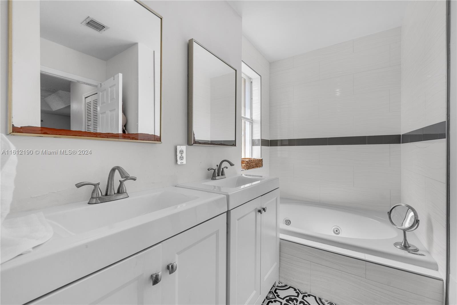 POINCIANA AT SUNSET LAKES - Residential