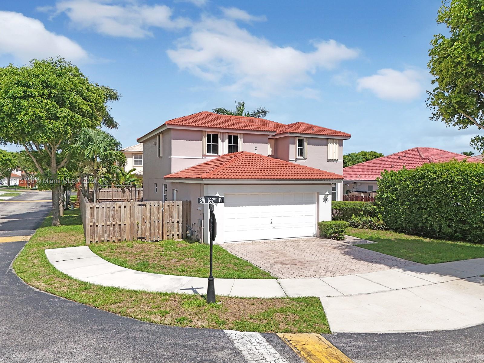 POINCIANA AT SUNSET LAKES - Residential