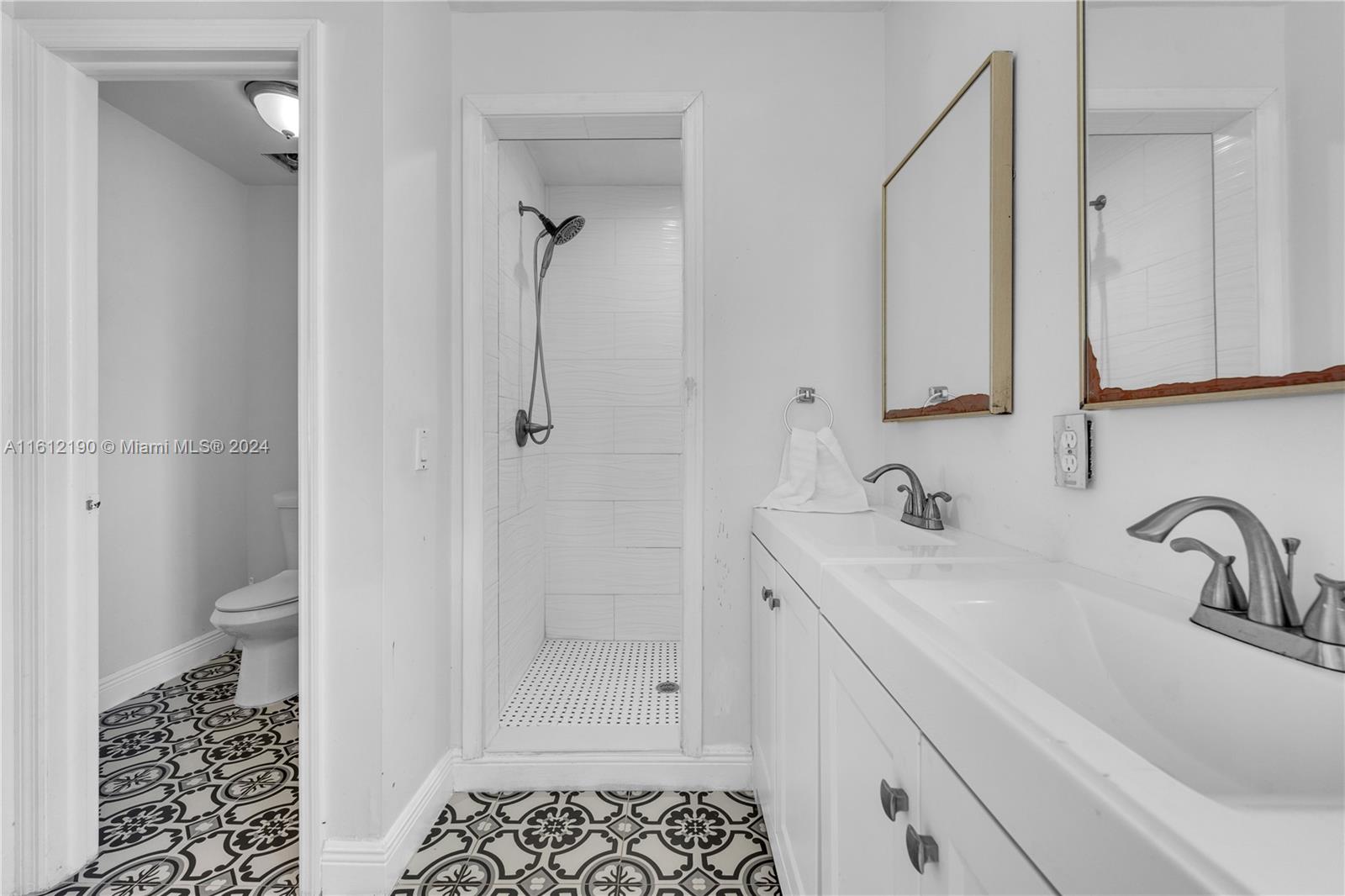 POINCIANA AT SUNSET LAKES - Residential