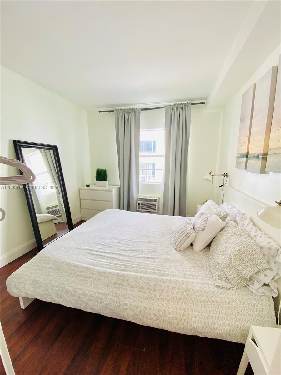 OCEAN WALK ON SOUTH BEACH - Residential