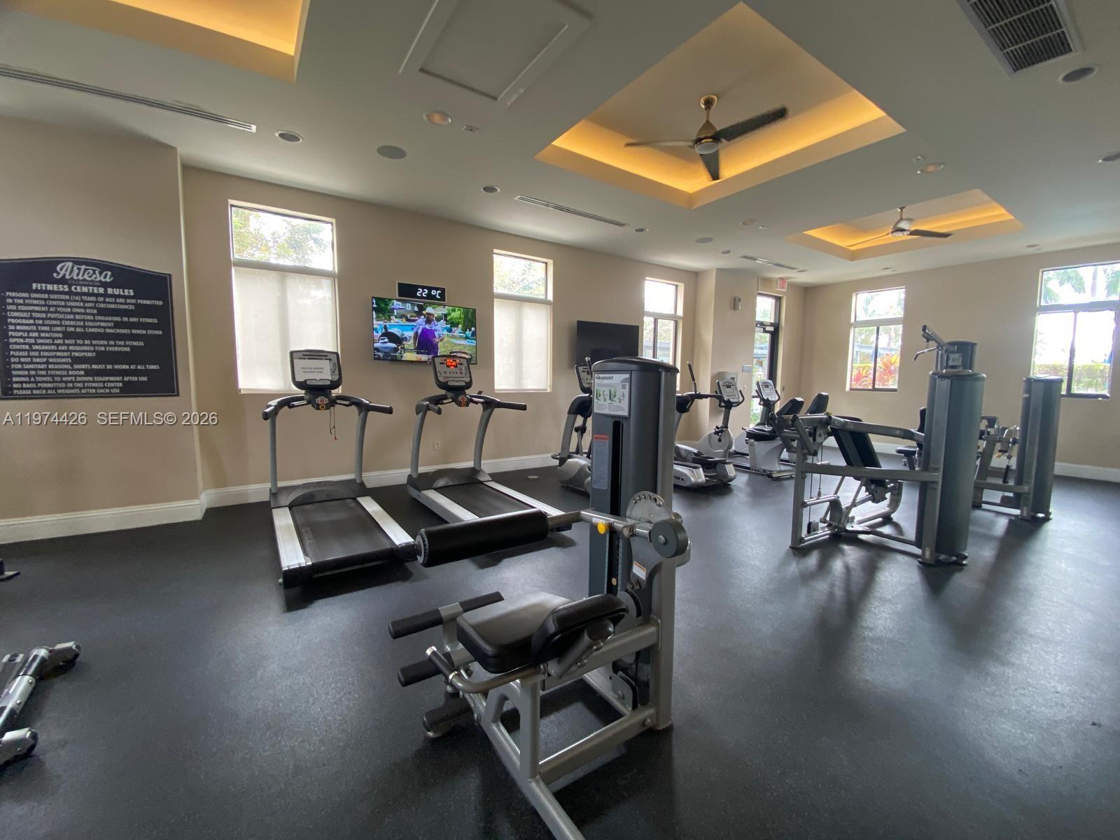 COCO PALM ESTATES - Residential Lease