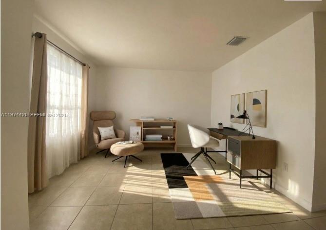 COCO PALM ESTATES - Residential Lease