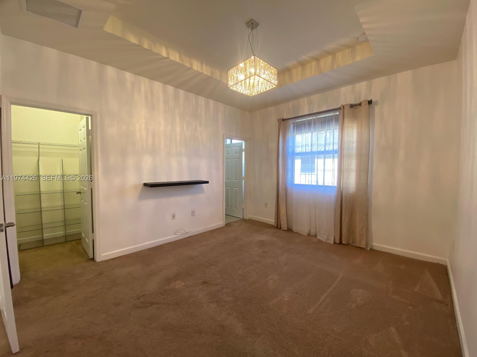 COCO PALM ESTATES - Residential Lease