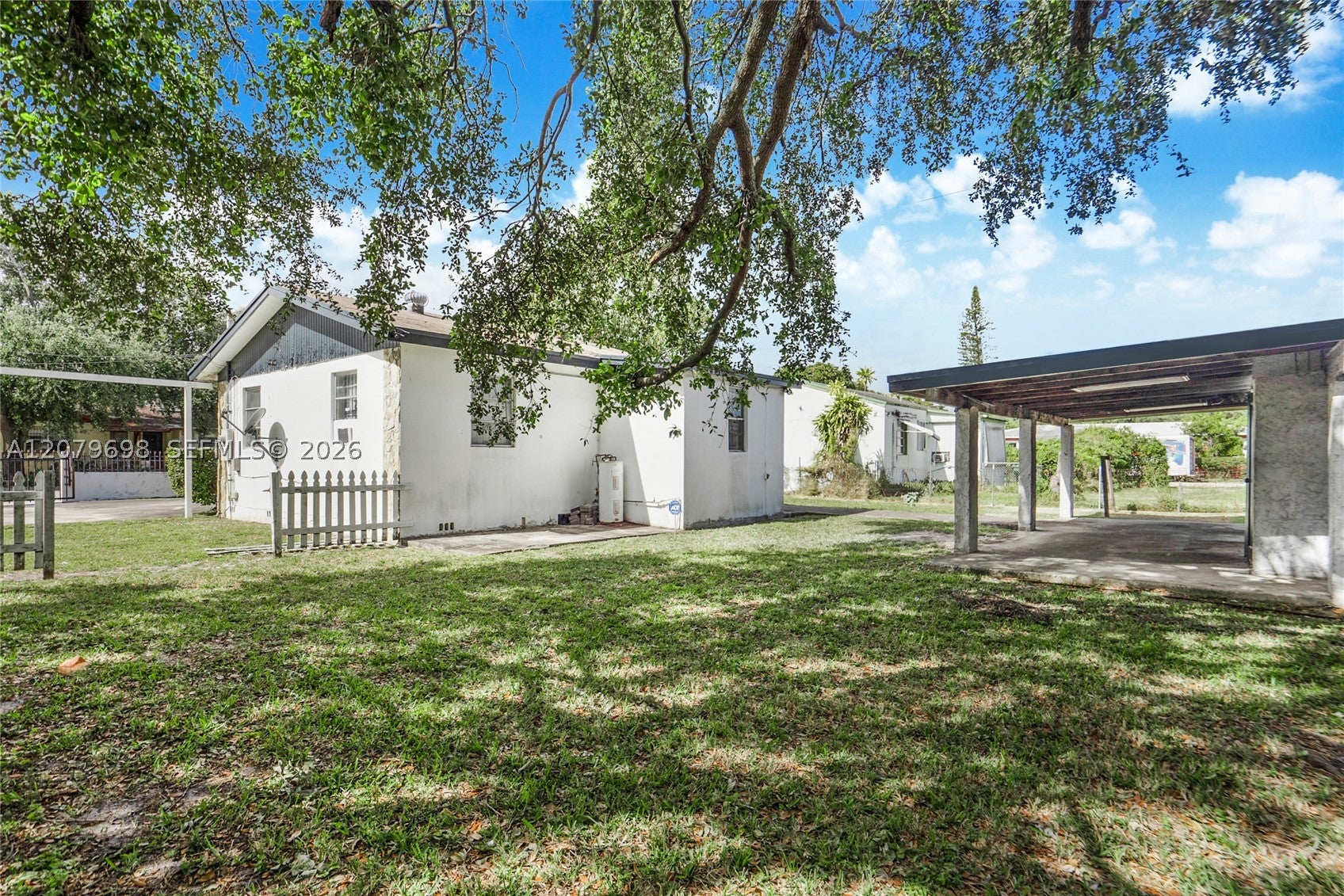 6535 NW 6th Ave