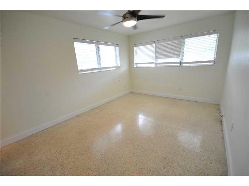 BISCAYNE BEACH SUB - Residential Lease