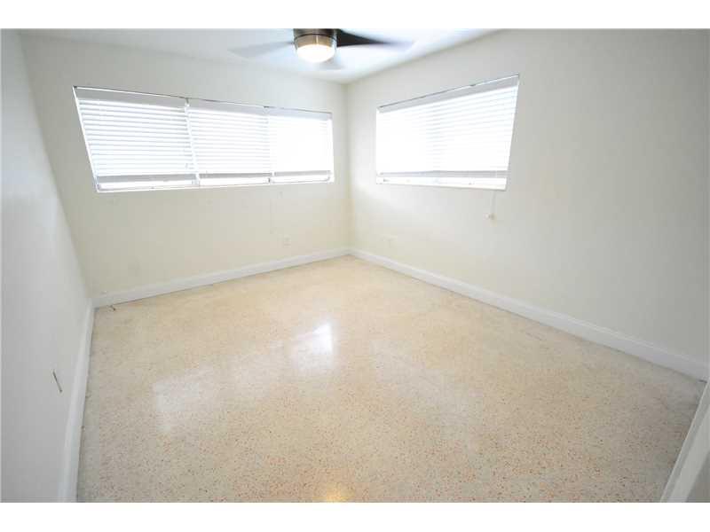 BISCAYNE BEACH SUB - Residential Lease