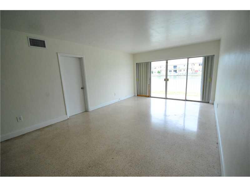 BISCAYNE BEACH SUB - Residential Lease