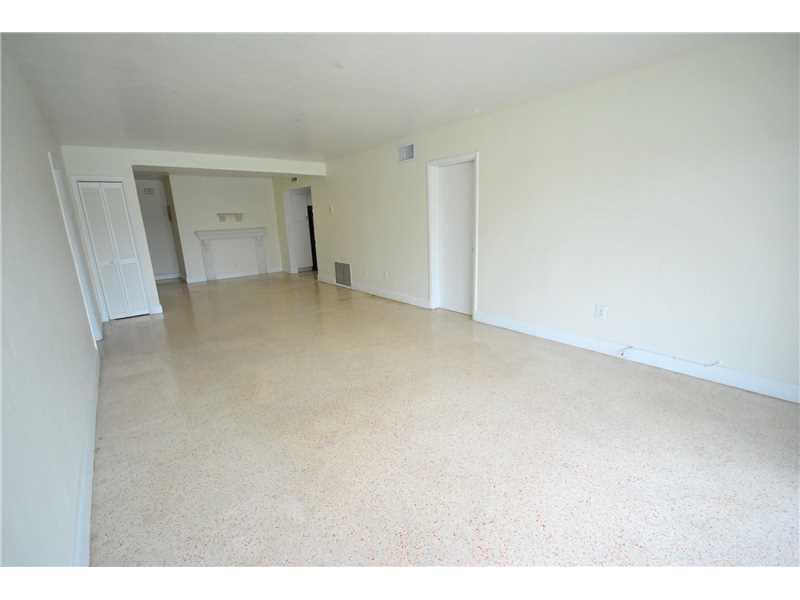 BISCAYNE BEACH SUB - Residential Lease