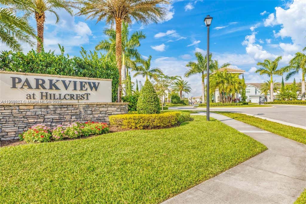 Photo of 3932 Long Leaf Ln, Hollywood, FL 33021 (MLS # A11908613)