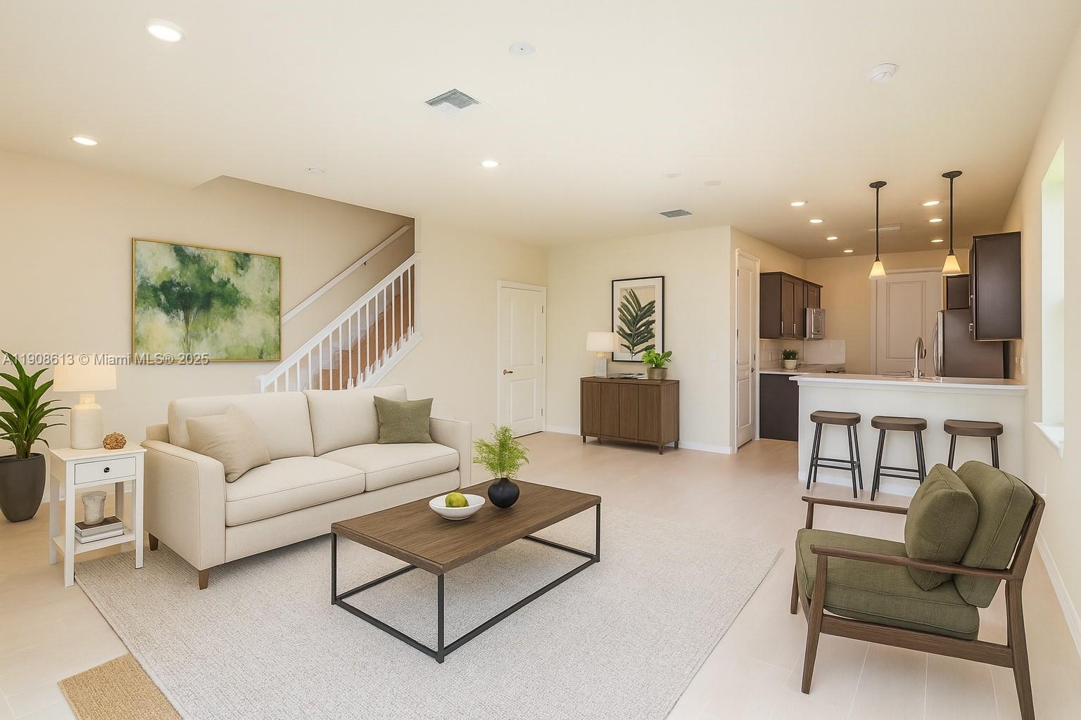 HILLCREST COUNTRY CLUB NO - Residential Lease