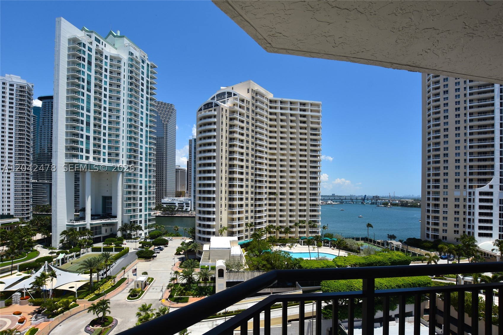 540 Brickell Key Dr 1513