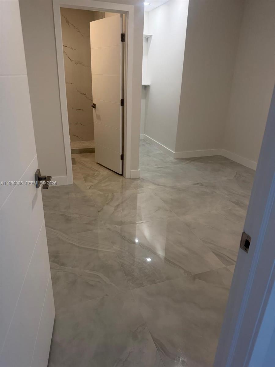 SUNSET WEST SEC 2 - Residential Lease