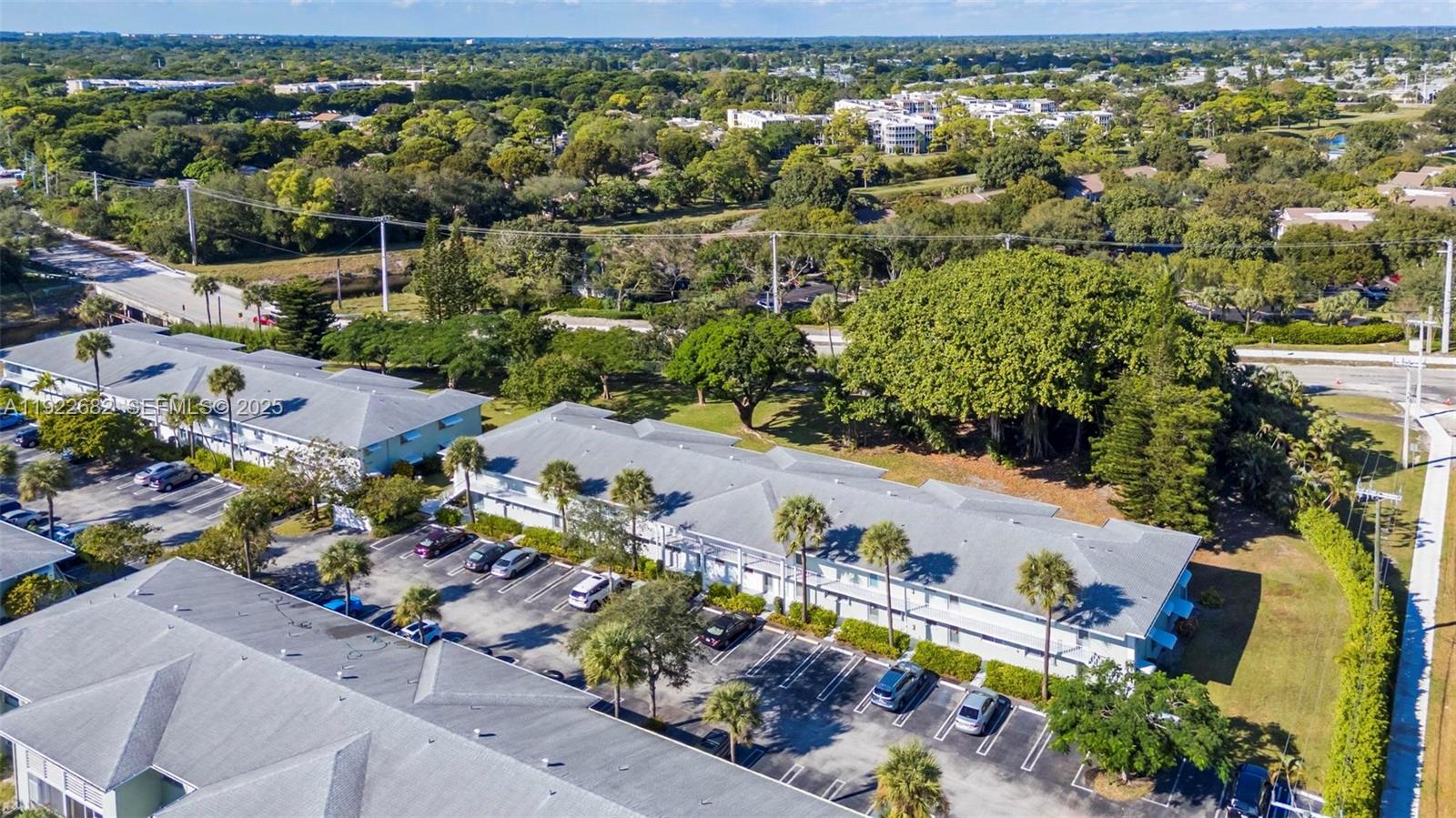 SABAL PINE CONDO - Residential