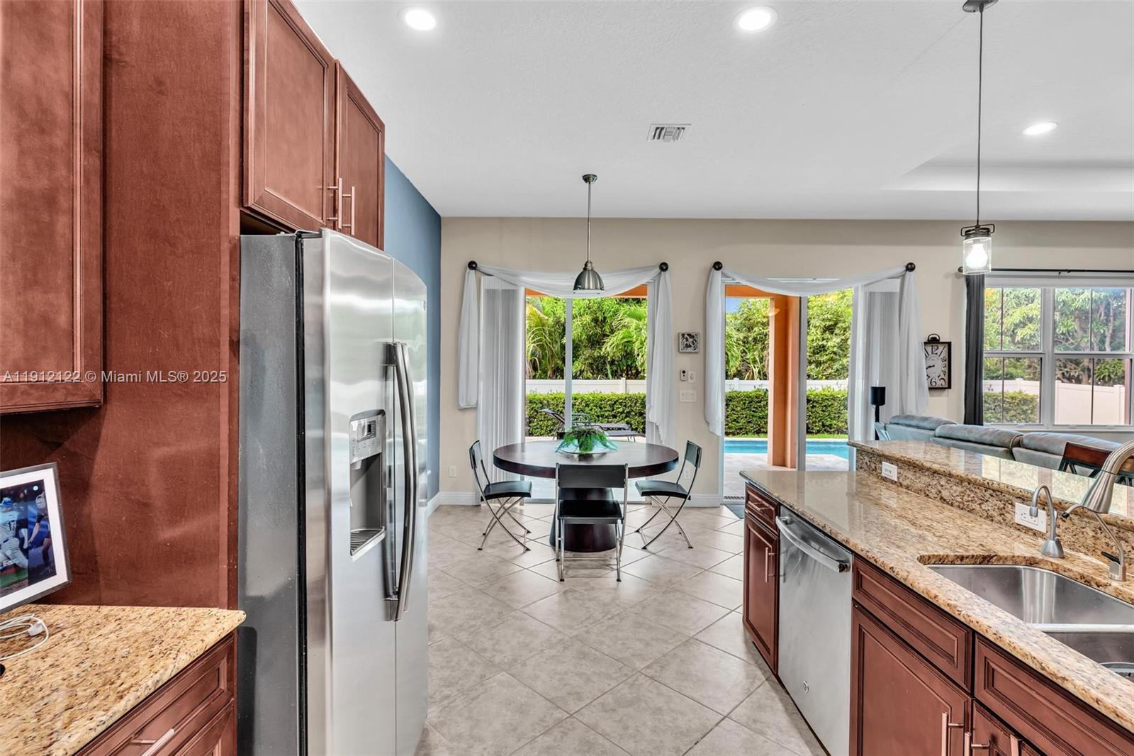 TARALYNE - Residential