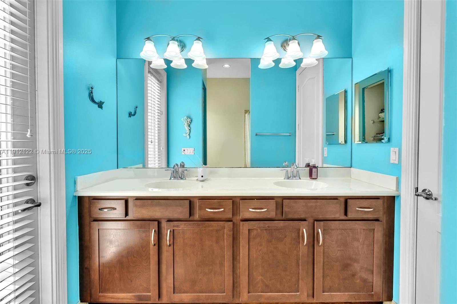 TARALYNE - Residential