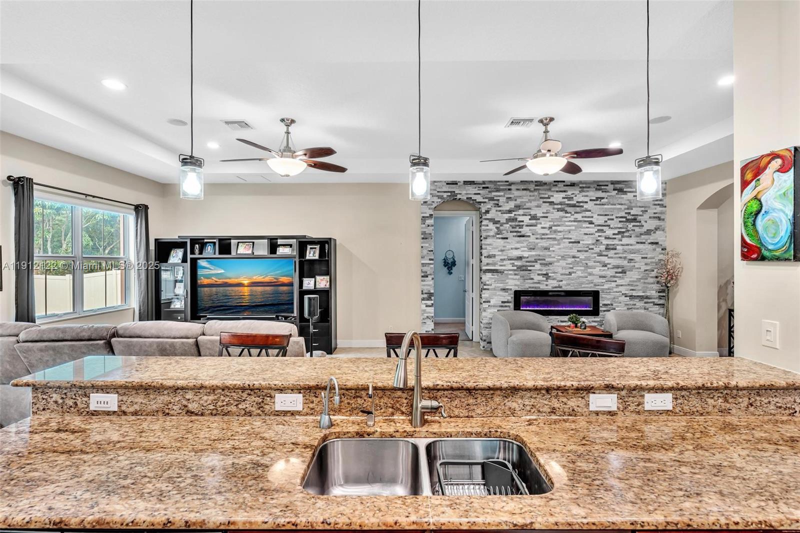 TARALYNE - Residential