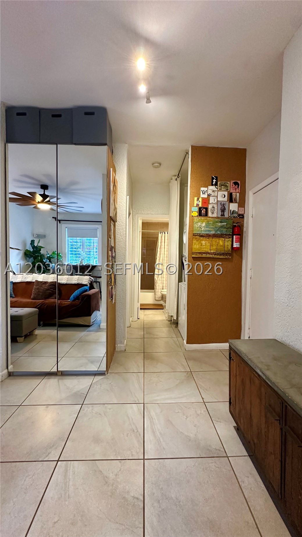 842 Meridian Ave 1E