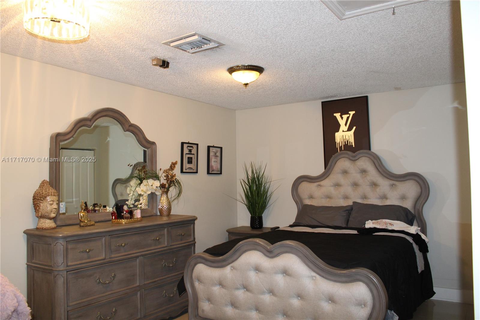 MARBELLA PARK 2ND ADDN - Residential