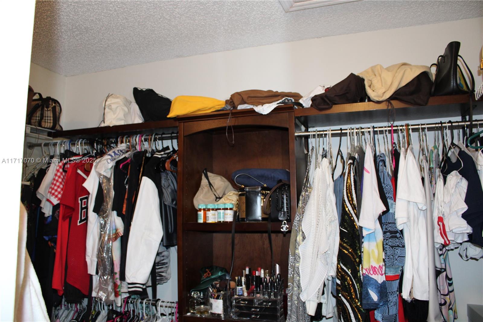 MARBELLA PARK 2ND ADDN - Residential