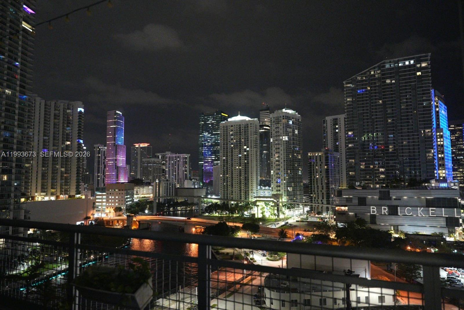 690 SW 1 CT 1722