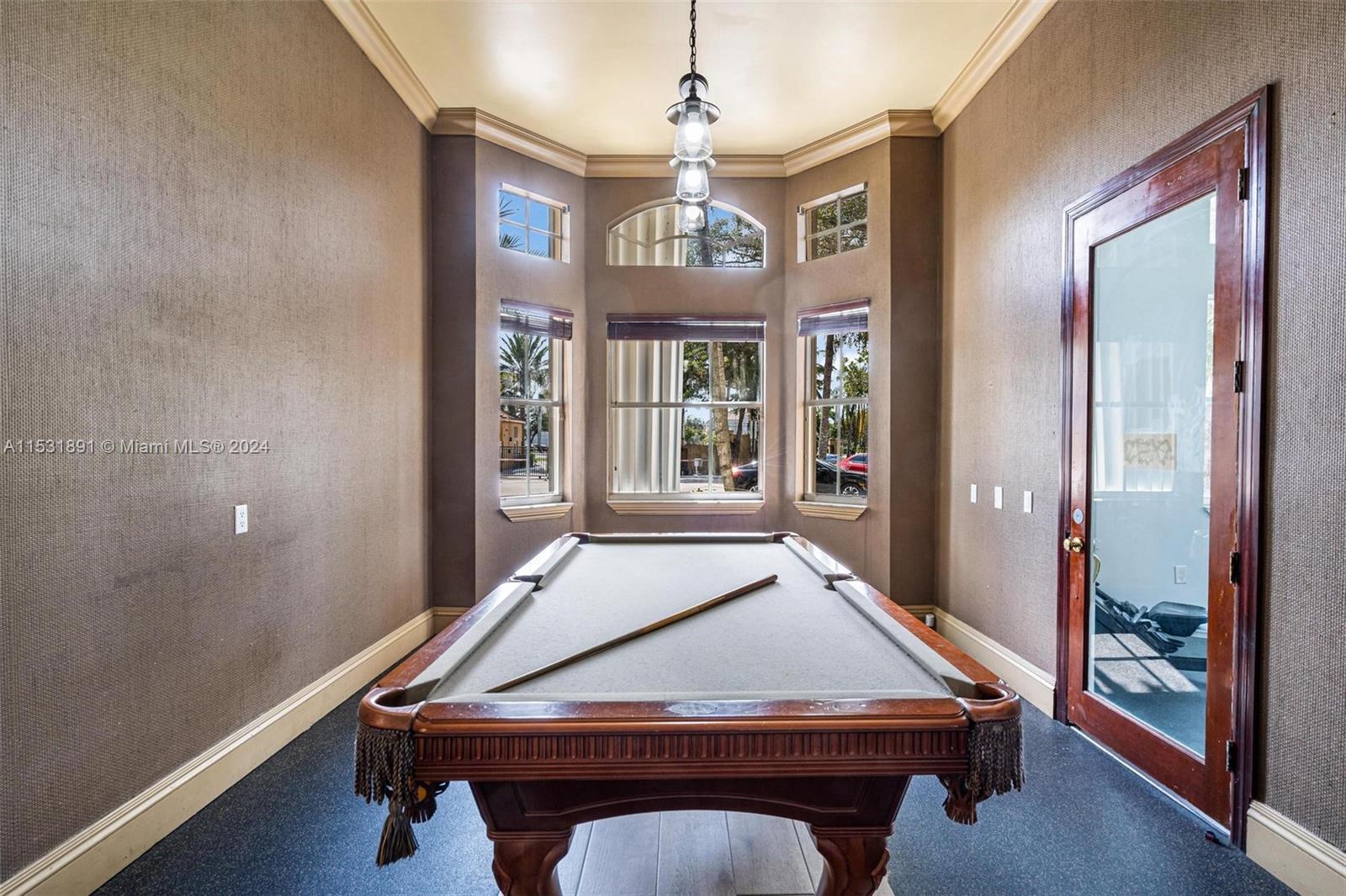 LA VIA CONDO - Residential