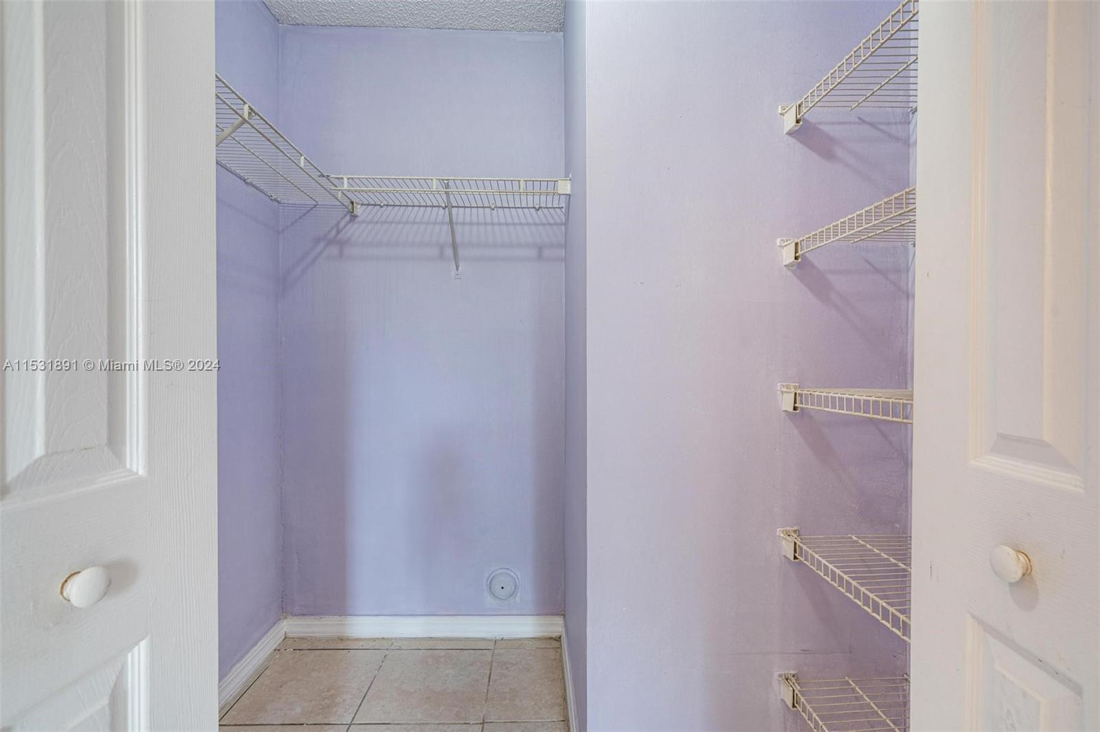 LA VIA CONDO - Residential
