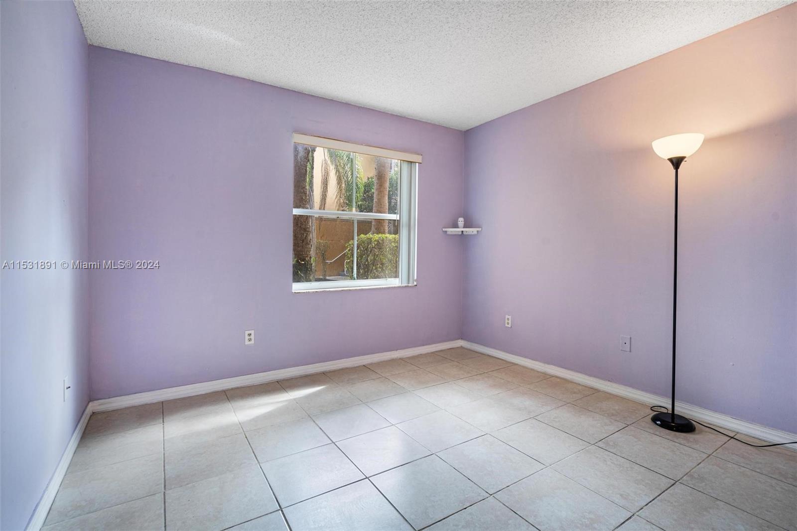 LA VIA CONDO - Residential