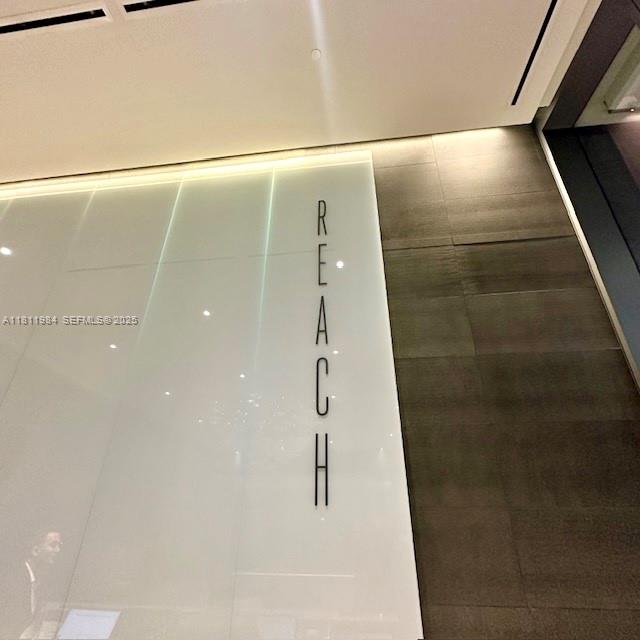 REACH AT BRICKELL CITY - Residential