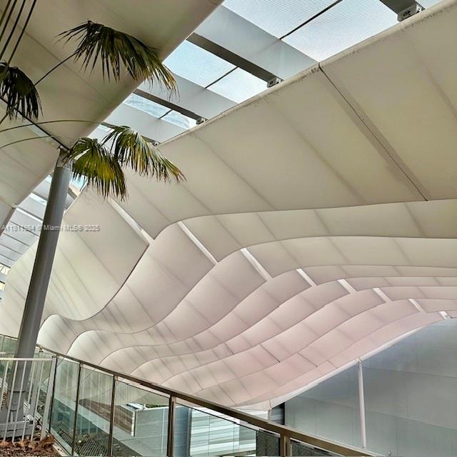 REACH AT BRICKELL CITY - Residential