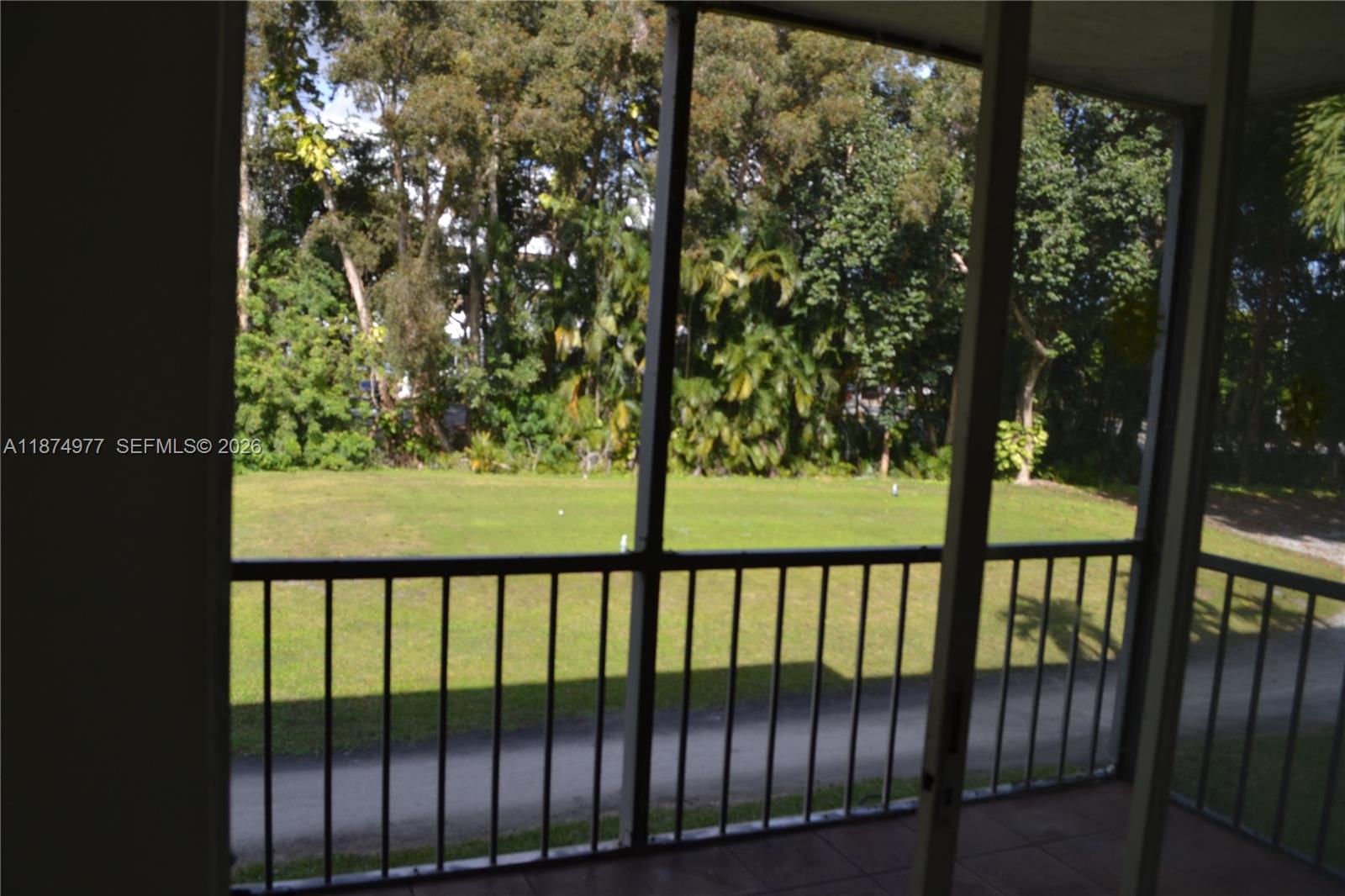 HOLLYBROOK GOLF AND TENNIS - Residential