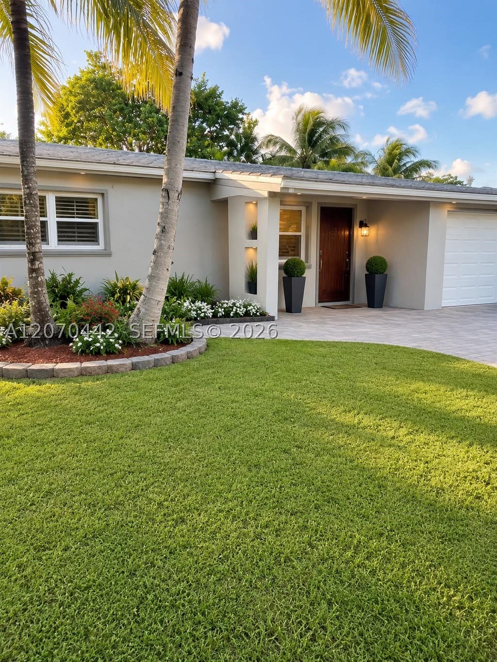 Photo of 4721 SW 34th Dr, Dania Beach, FL 33312 (MLS # A12070442)